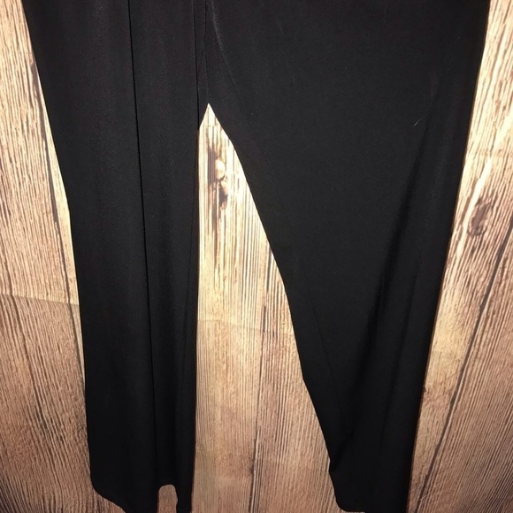 CYNTHIA ROWLEY SIZE 4 BLACK & WHITE ONE PIECE JUMPSUIT ROMPER - Picture 3 of 5